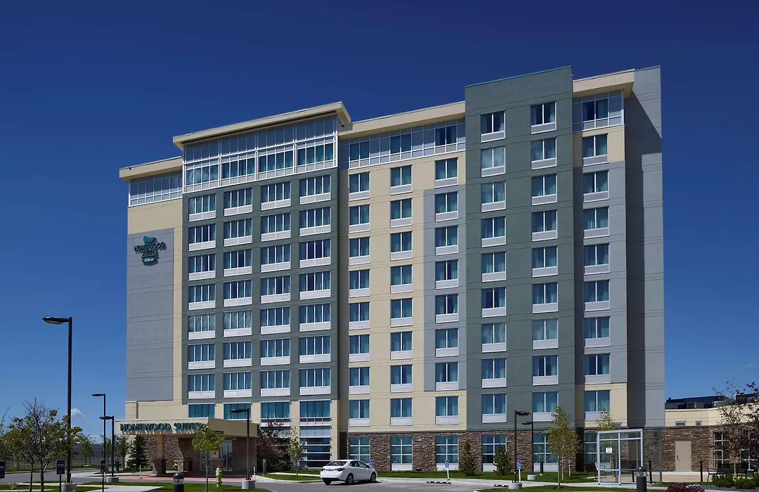 Homewood Suites Calgary Airport-1